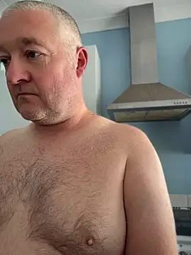 britishrugbydaddy (M mature) - naked shower and cum