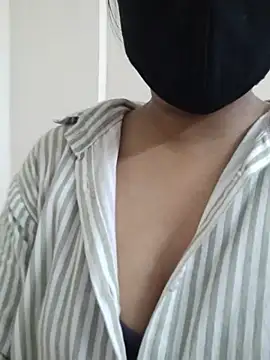Rubii_sharma webcam