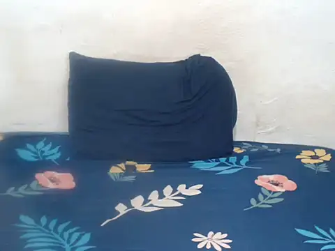 SexyBella4u webcam