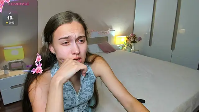 Alisa_Smitti webcam