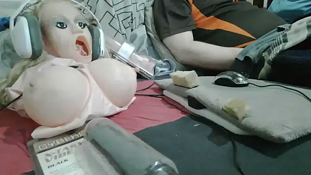 messi_syssy live cam on StripChat