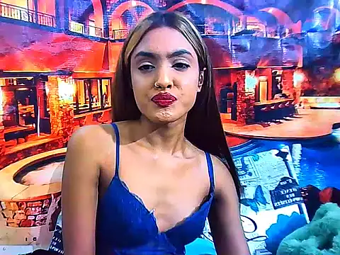 IndianPretty14u2Luv webcam