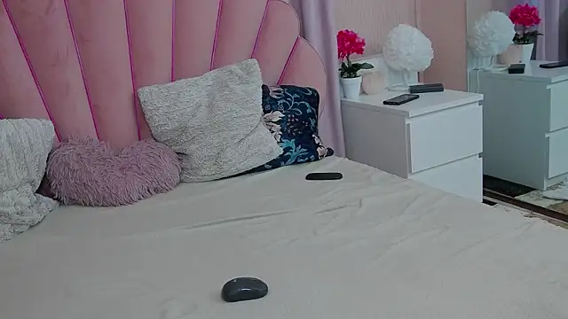 Sophie_Voss webcam