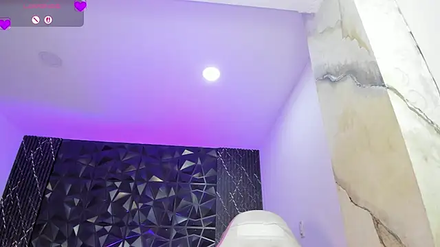 AnaiaClarck webcam