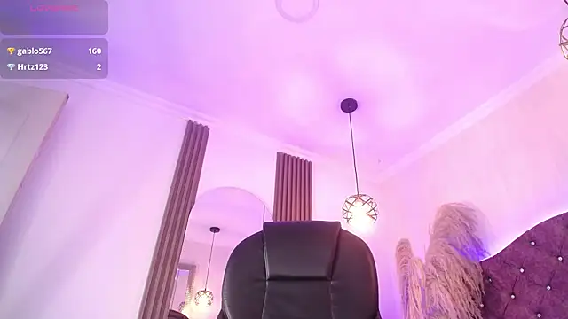 Amara_Davis1 webcam