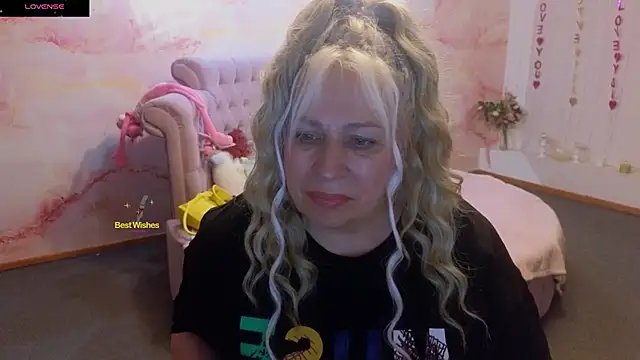 Penelope_Pinky webcam