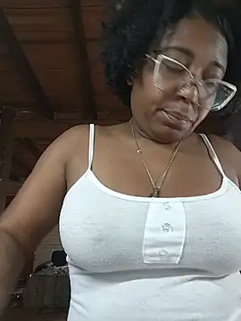 channeldelacroix (F milf) - SHOW  BOOBS😈