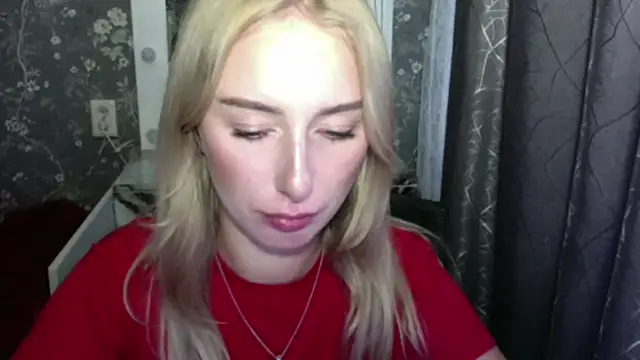 ellisweets webcam