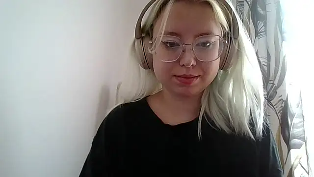 MaddieTeen webcam