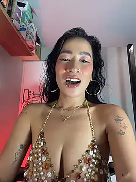 AsianMilfSheryl