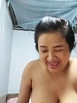 BigAss-69 webcam
