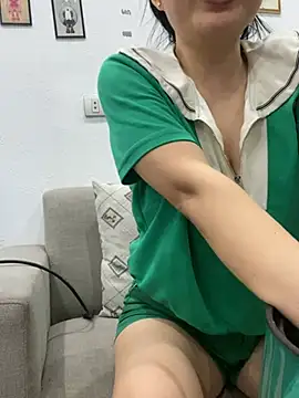 Ivy_Trix2 webcam