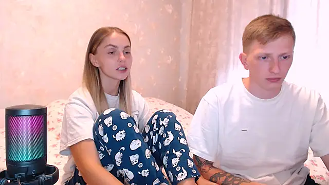 juliaanddima webcam
