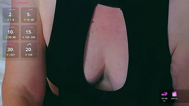 GiselleFox webcam