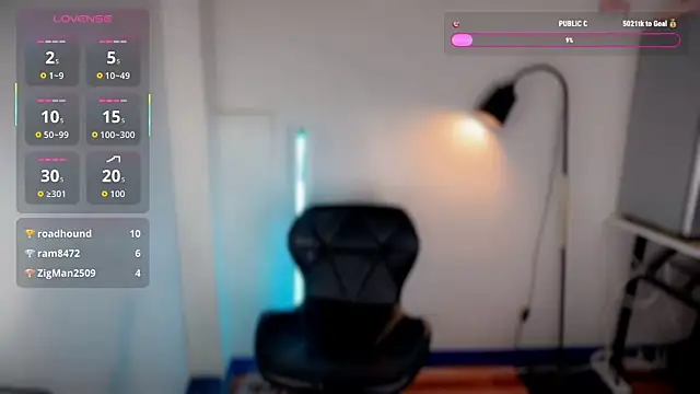 spicyjelly08 live cam on StripChat