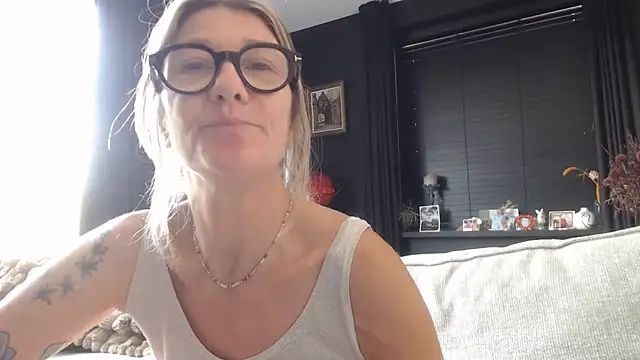 godinflower webcam