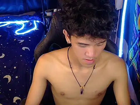 hugekenbigcock webcam