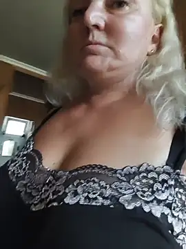 White-Chocolatte webcam