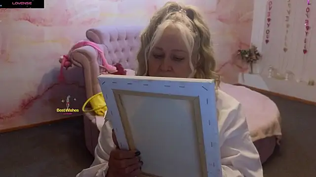 Penelope_Pinky webcam
