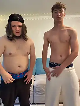 desiredude9 webcam