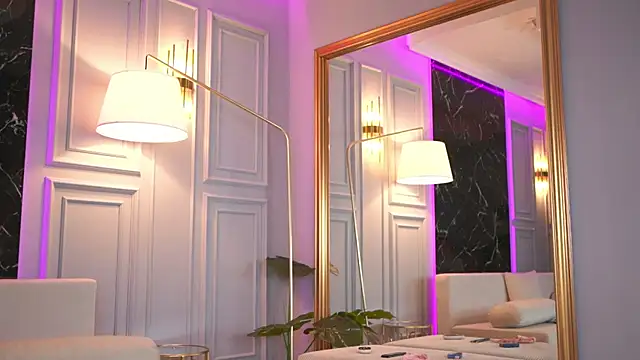 EmmaNoor webcam
