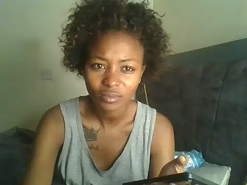 Prettyquueen webcam