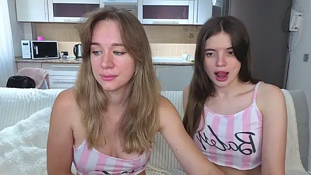 witches_couple webcam
