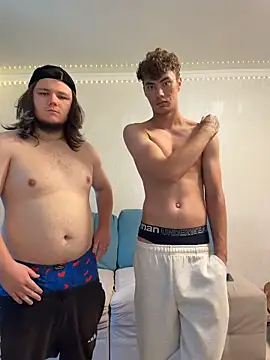 desiredude9 webcam
