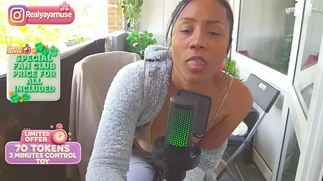 Yayamuse webcam