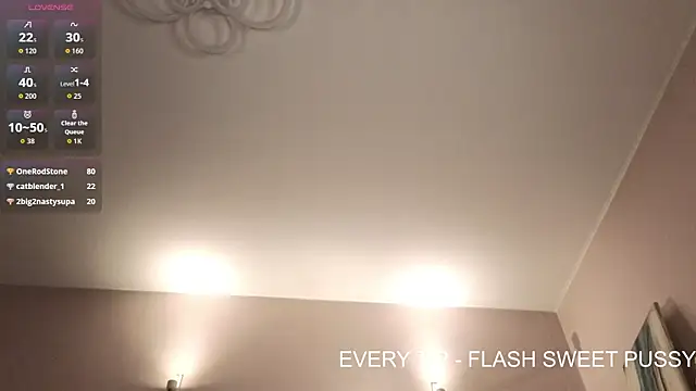 Mollybae4 live webcam