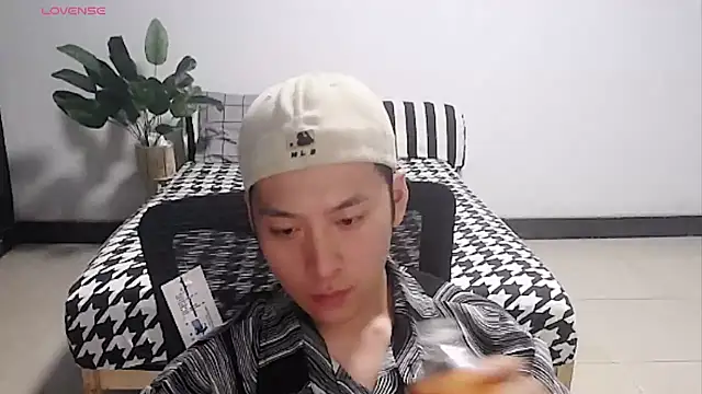 yichen008 webcam
