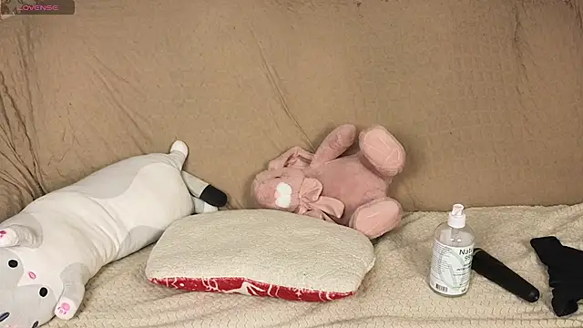 Lilihere_ webcam