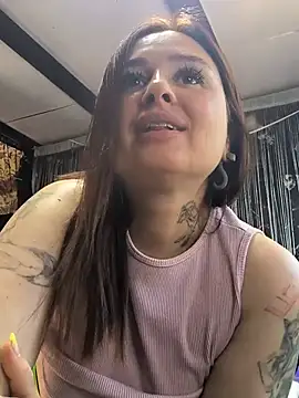 KikiXRed webcam