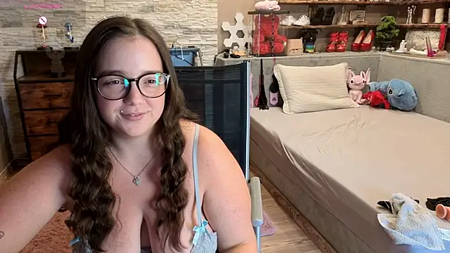 Kimberly-Caprice webcam