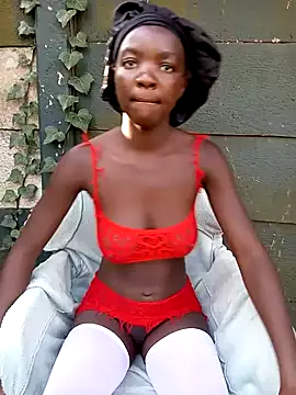 PetiteEbonyBabe_ webcam