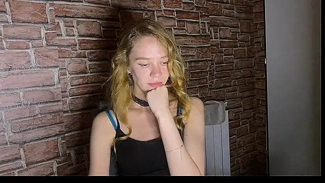 ElizaStorm webcam