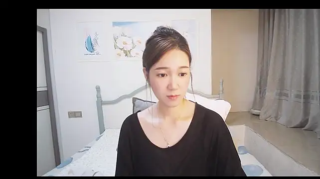 LilianXue webcam