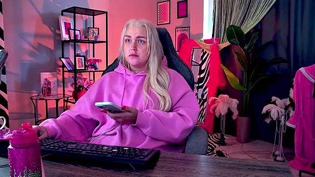 AmelieRowan webcam