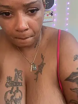 BIGCUMSHOW35 webcam