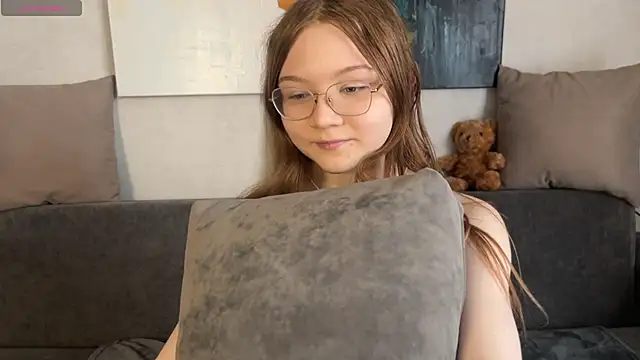 Lola_luminarcc webcam
