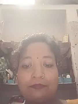 UniqueMaya25 webcam