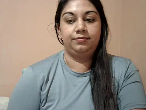 bellachow10 webcam