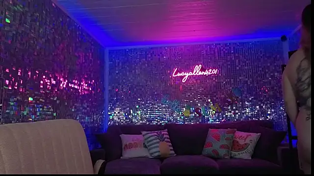 lucyallen4201 webcam