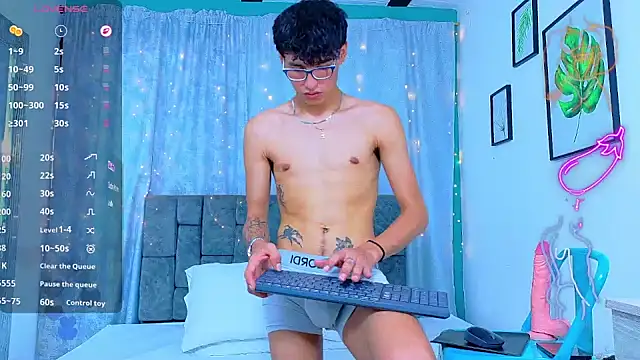 NicolasTorrez webcam