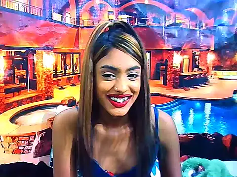 IndianPretty14u2Luv webcam