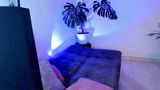 linda_zaam83866 webcam