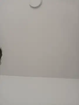 Bullhorygirl webcam