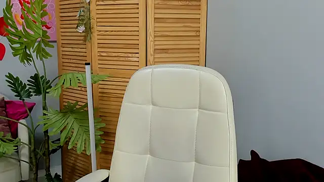 Sweet_Emilya webcam