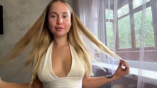 Micky_blush webcam