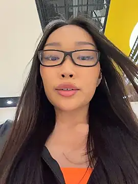trytomakememoam webcam